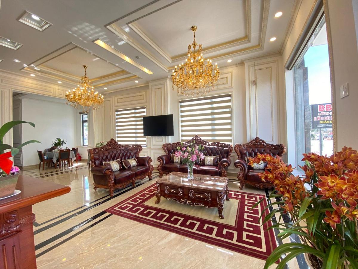 Crown Dalat Hotel Exterior photo