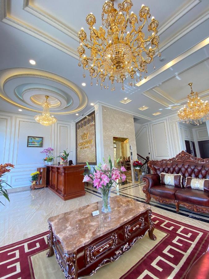 Crown Dalat Hotel Exterior photo